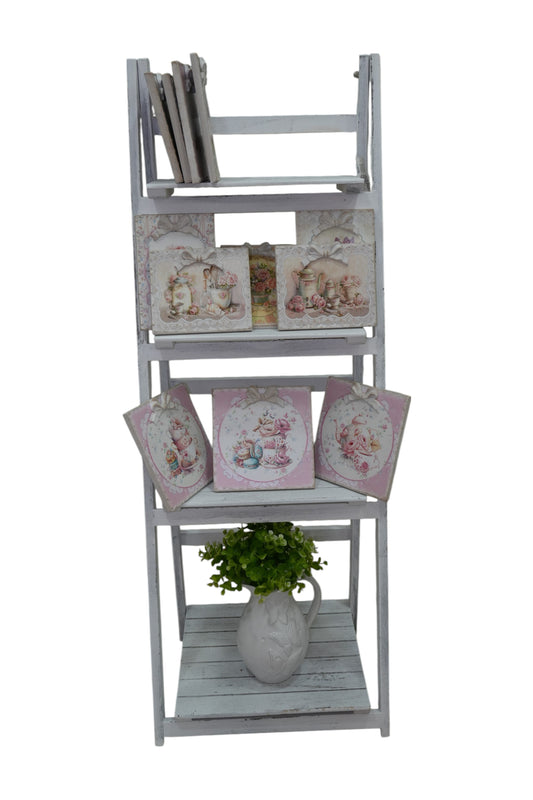 Scaffale in legno